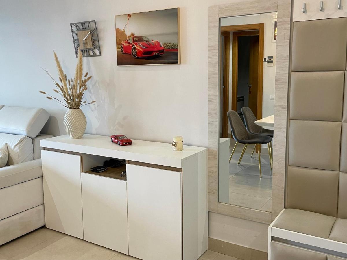 Valencia Beachfront Home 23 Eksteriør billede