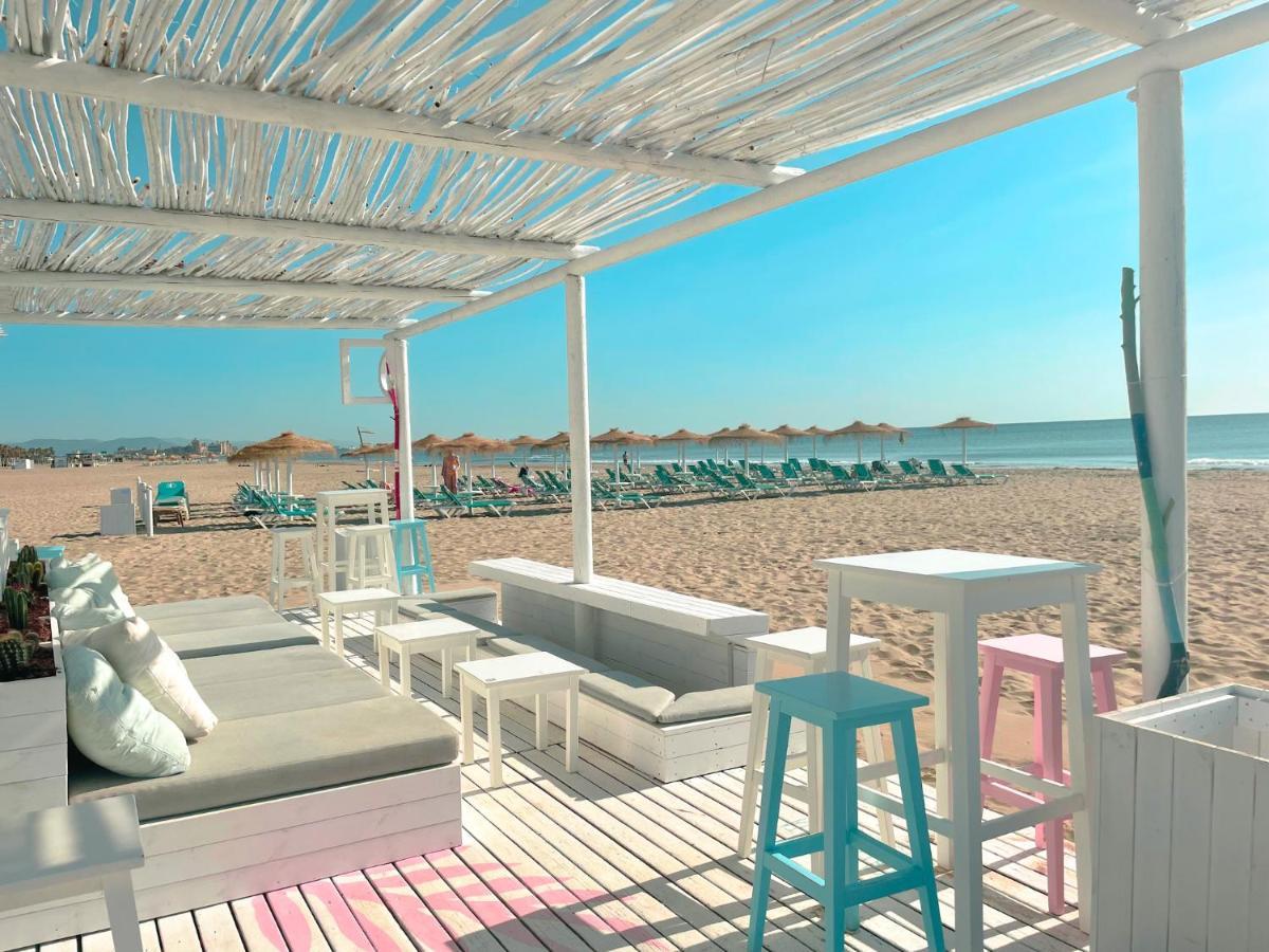 Valencia Beachfront Home 23 Eksteriør billede