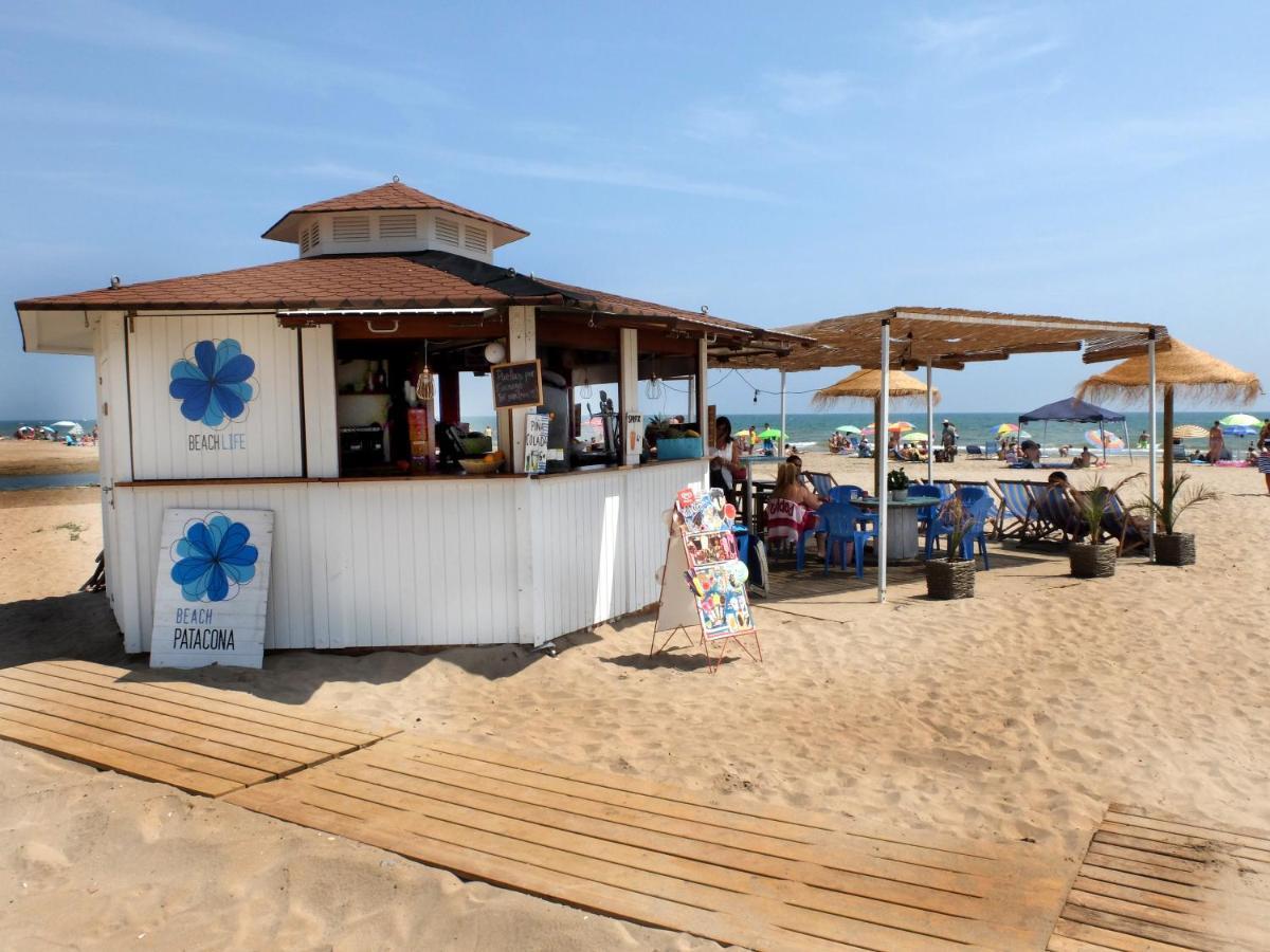 Valencia Beachfront Home 23 Eksteriør billede